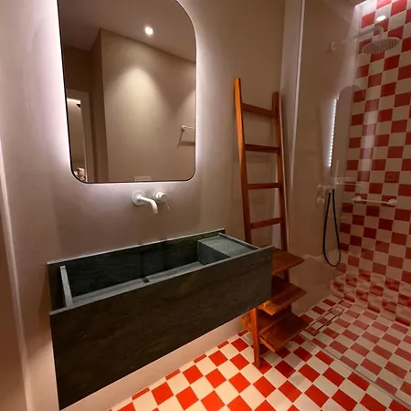 Hébergement de vacances Bluewaves Moonstone Jacuzzi House