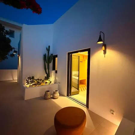 Bluewaves Moonstone Jacuzzi House