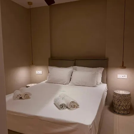 Bluewaves Moonstone Jacuzzi House Andiparos